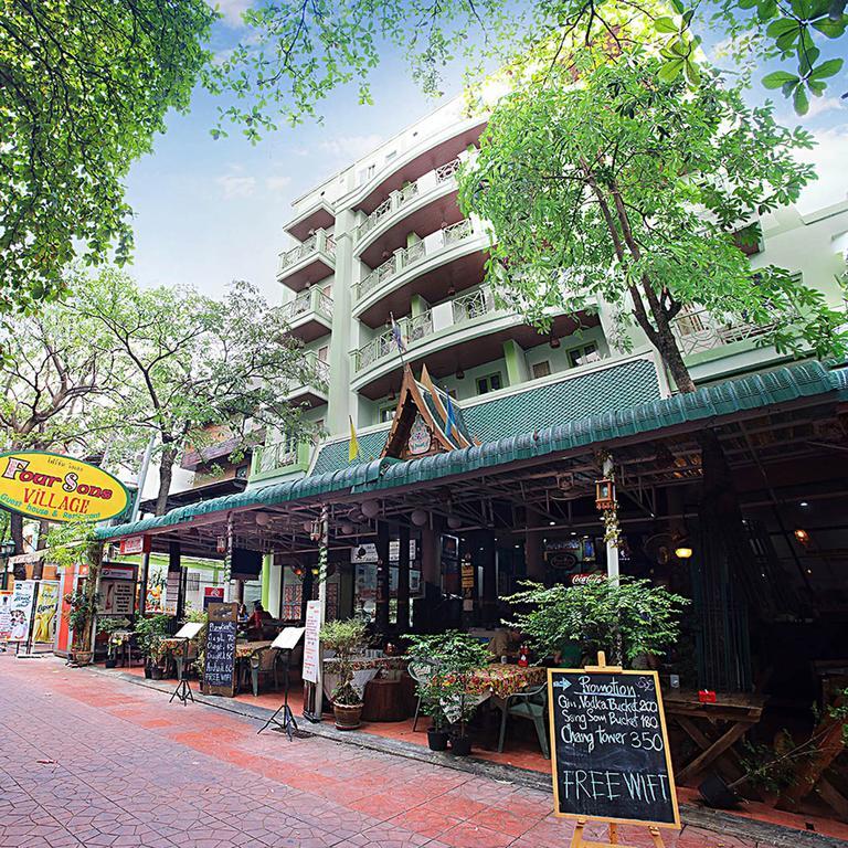 Four Sons Village Bangkok Luaran gambar